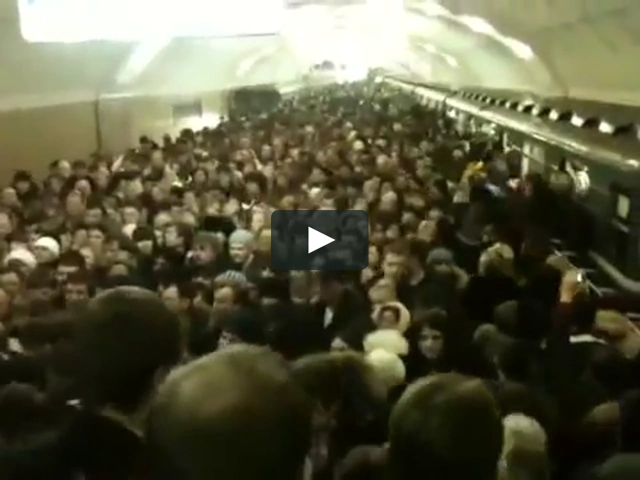 Метро Выхино час пик