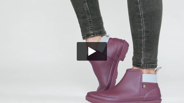 Bogs flora boots sales