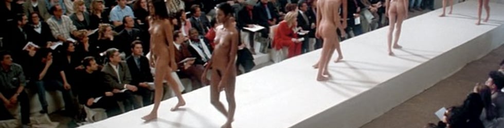 Performance nude Naked on