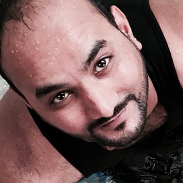 Vimeo profile picture for @farooq