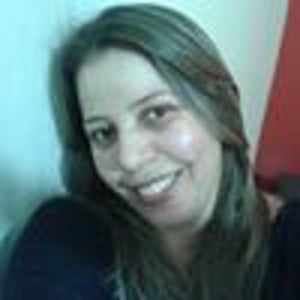 Profile picture for <b>Elaine Oliveira</b> - 10683582_300x300