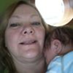 Profile picture for <b>Lori Stanford</b> Luttell - 10956324_300x300