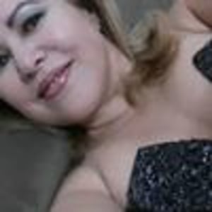 Profile picture for Enfermeira <b>Esther Bravo</b> - 11204072_300x300