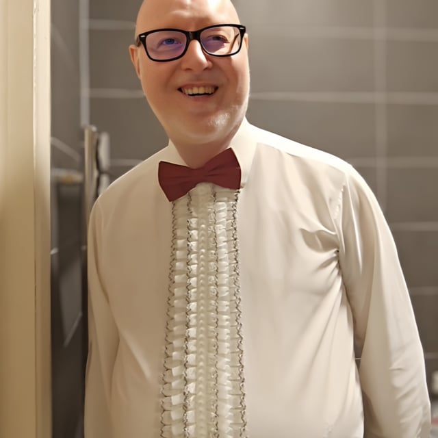 bri-nylon-shirt-man