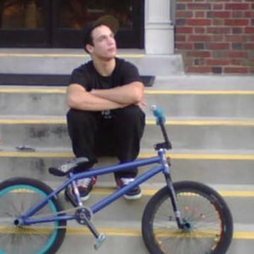 Vimeo profile picture for @ride