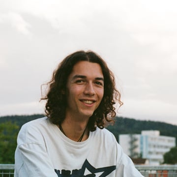 Vimeo profile picture for @lim