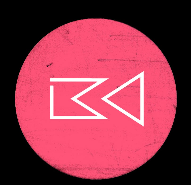 PROYECTOR/ Moving Images