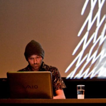 Techno Kunst Autor