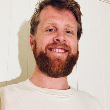 Vimeo profile picture for @hmm