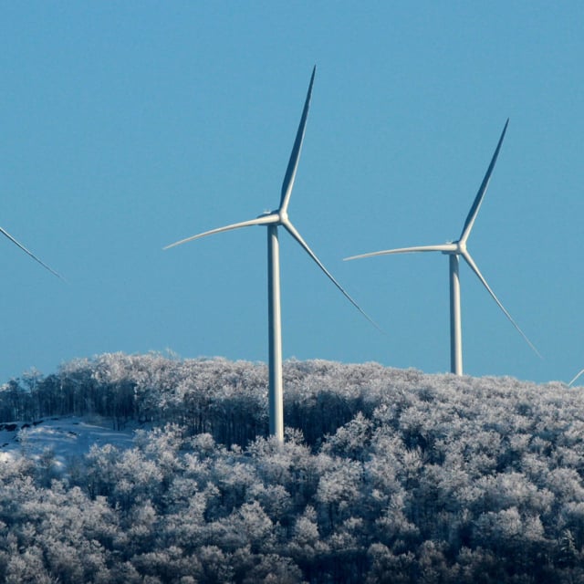 Mountain Community Wind