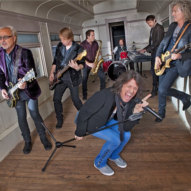 Foreigner On The Periphery Foreigner Live