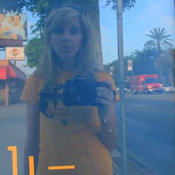 Vimeo profile picture for @jennifer