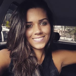<b>Lilian Ribeiro</b> followed Kátia Ribeiro - 14048778_300x300