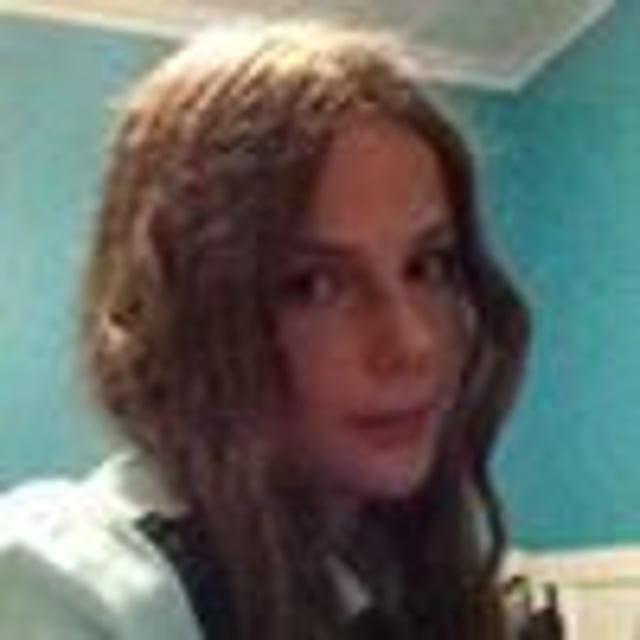 Georgie Lyall Instagram