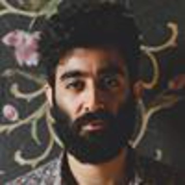 Илуридзе сандро 01. Sandro ghiani. Сандро гиани. Сандро гиани. Сандро гиани.