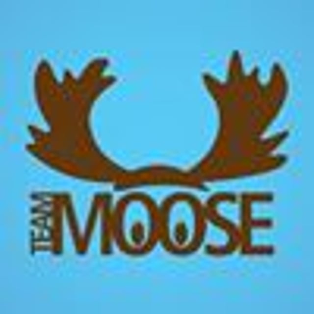 Логотип лось. Лось эмблема. Moose логотип. Сохатый логотип. Лось пиктограмма.