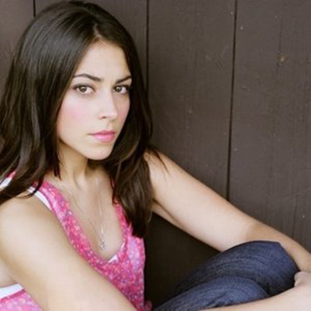 Babe's tv. Лиззи Каплан. Lizzy Caplan. Susan Caplan
