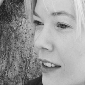 Profile picture for Jen Lowe