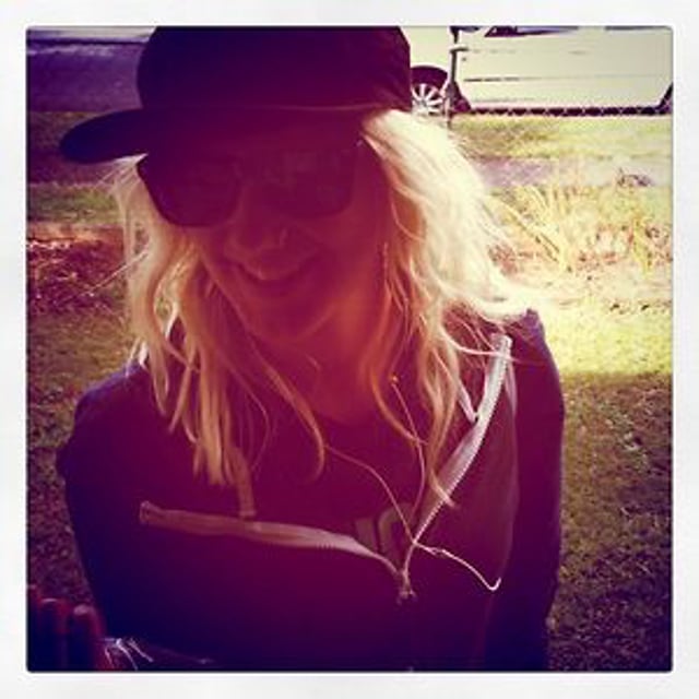 sarah button