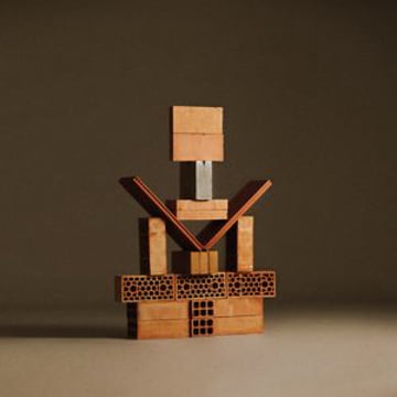 Vimeo profile picture for @roomy