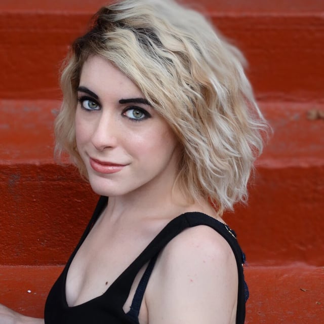 Tori V. Benntt