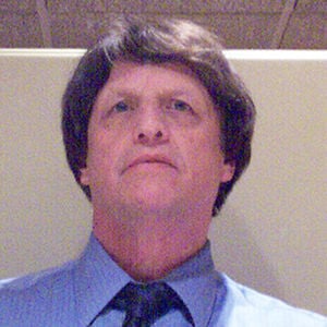 Profile picture for <b>Larry Burgess</b> - 2811028_300x300