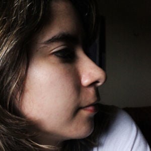 Profile picture for Caroline Queiroz