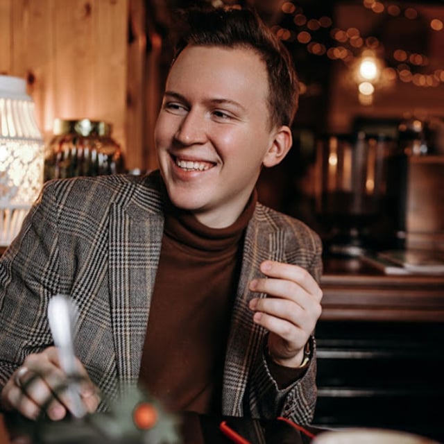 Владимир Лютов