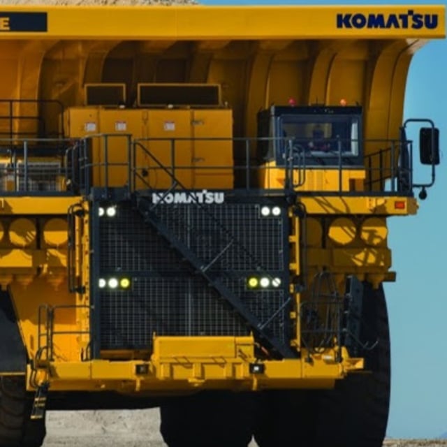 E 980. Komatsu 980e. Komatsu hm400.