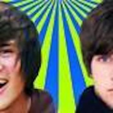 Vimeo profile picture for @smoshbr