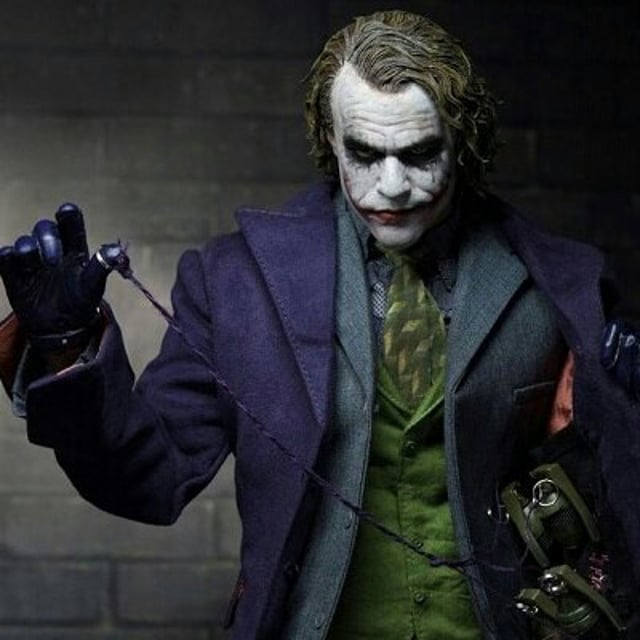 Твое джокер. Твое джокер. Актер который играет джокера 2021. Твое джокер. Кигуруми джокер.