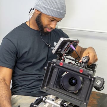 Vimeo profile picture for @chavez