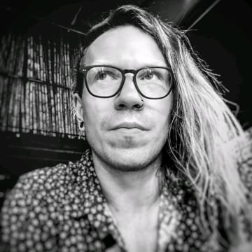 Vimeo profile picture for @peters