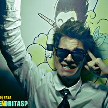 Vimeo profile picture for @senior