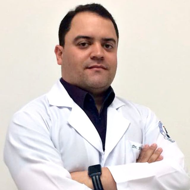 Dr. Michel Santana