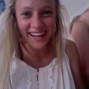 Profile picture for mackenzie hill