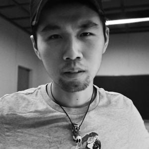 Profile picture for shi zheng