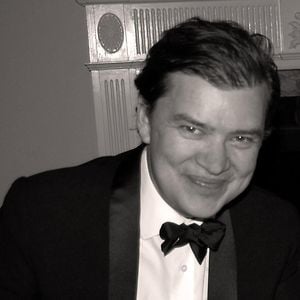 Profile picture for Clive Richards