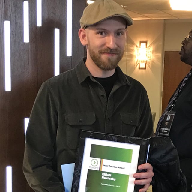 Elliott Rovinsky - Video Editor