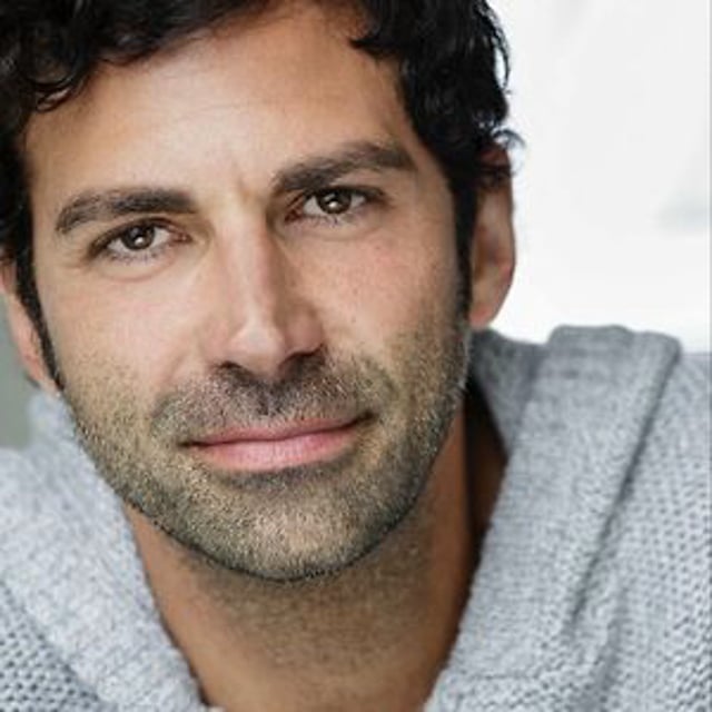 Elijah Alexander