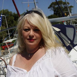Profile picture for LENA TSIOTA