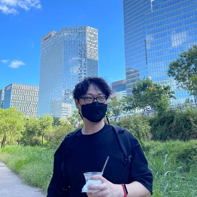 Youngseok Lee