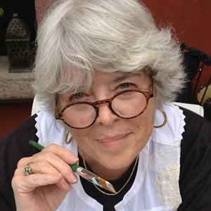 Profile picture for Sharon Tomlinson