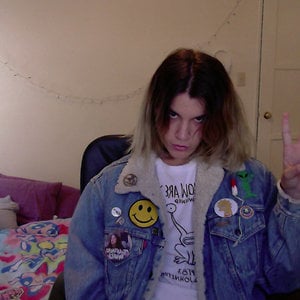 Profile picture for faye megan orlove