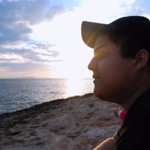 Profile picture for Henry López