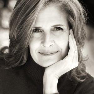 Profile picture for Dana Gluckstein