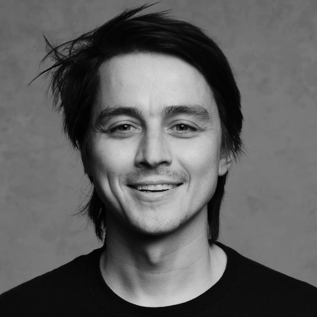 Elliott Small - Videographer & Video Editor