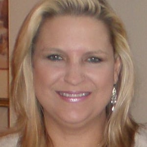 Profile picture for Lisa Mcbee