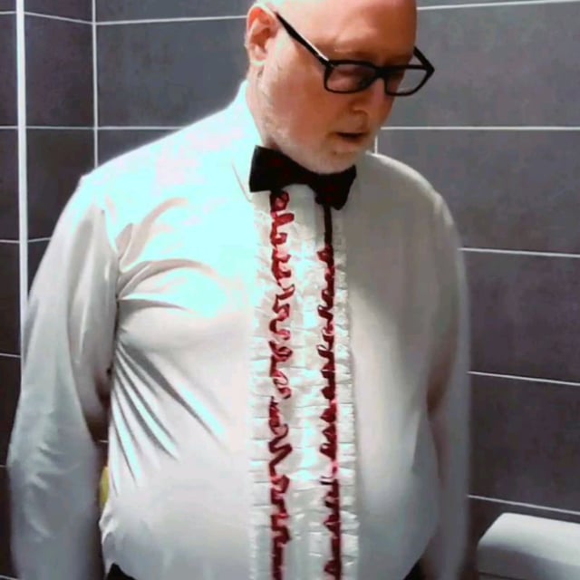 bri-nylon-shirt-man
