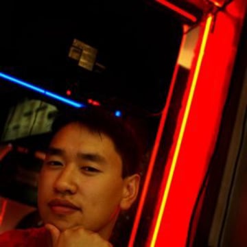 Vimeo profile picture for @hieu